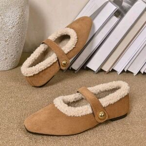 Elegant Tan Women's Loafers with Faux Fur Lining